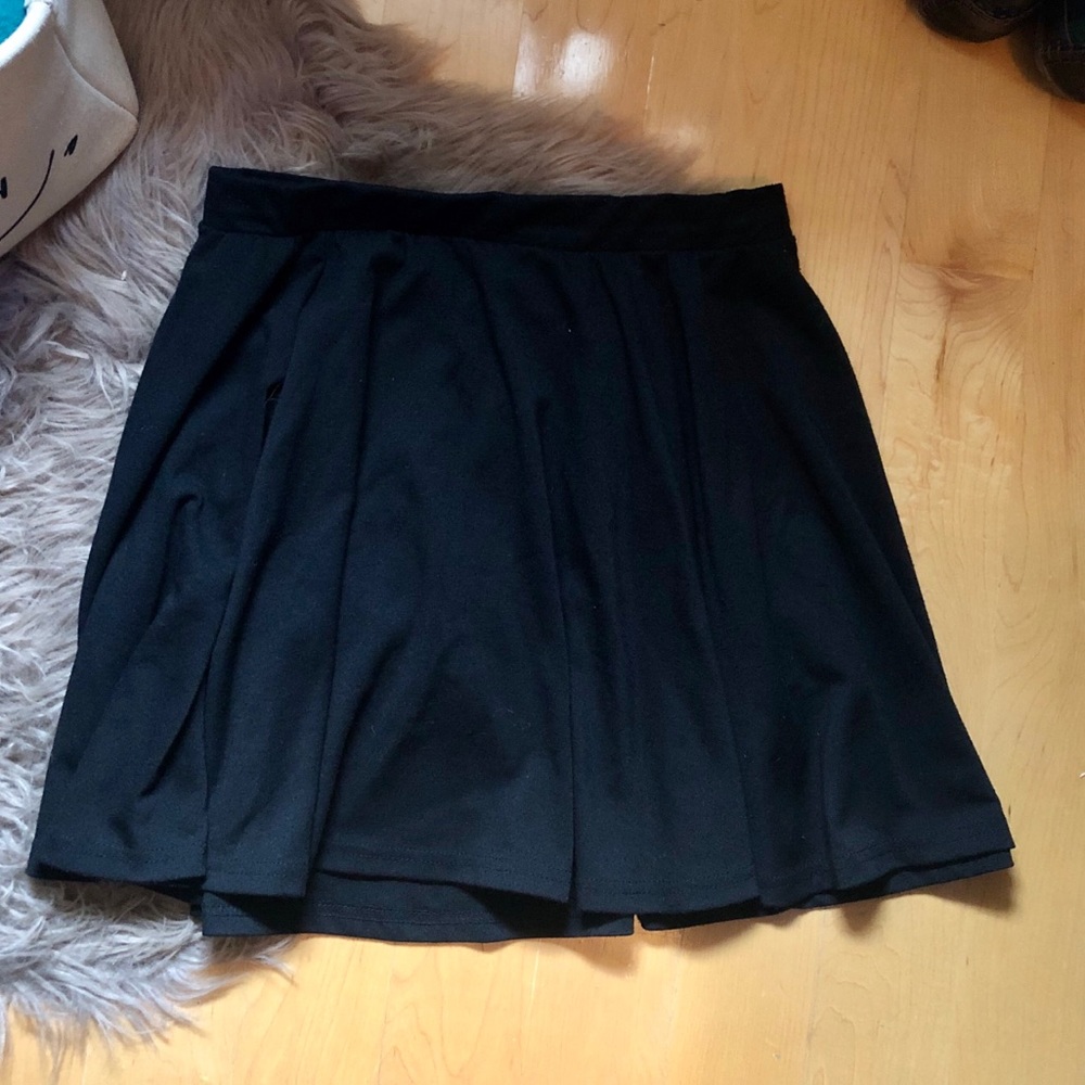 COTTON ON - Black Skater Skirt